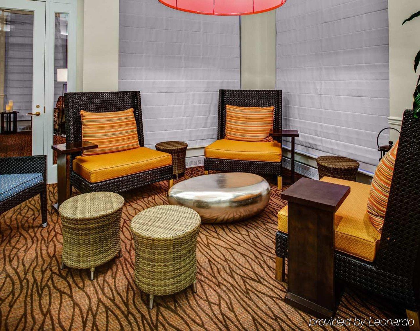 Hilton Garden Inn Danbury Exterior photo